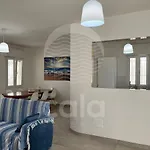 Alysa - A 400m By Cala Salento Villa